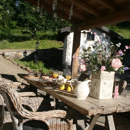 Villa Casale Delle Farfalle Tornolo