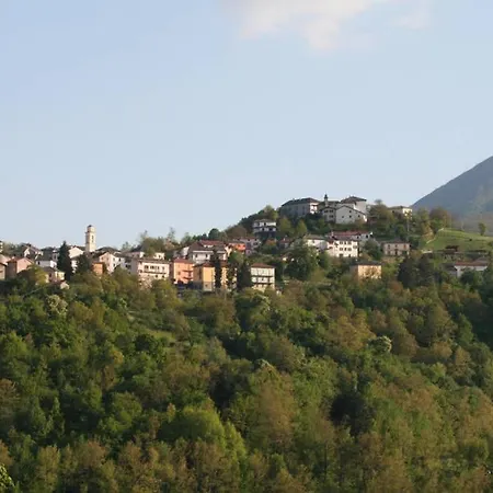 Casale Delle Farfalle * Tornolo