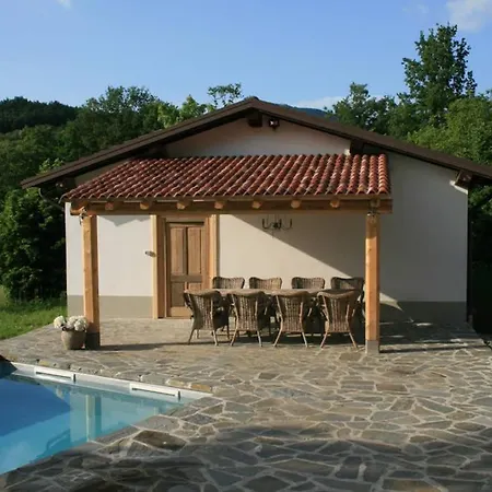 Casale Delle Farfalle * Tornolo