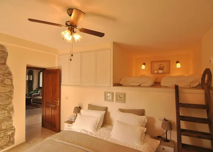 Casale Delle Farfalle 别墅